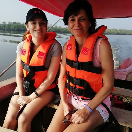 Rainbow Beach Hotel Hikkaduwa Esterno foto