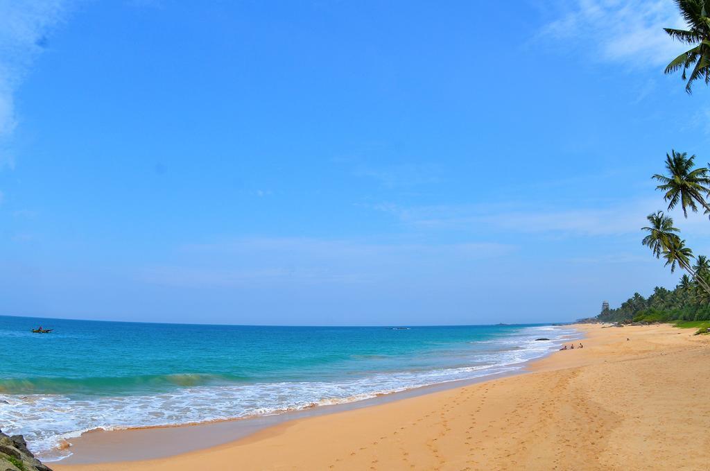 Rainbow Beach Hotel Hikkaduwa Esterno foto